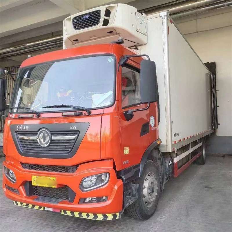 桃山区萨迦县：物流专线的高效货运之旅